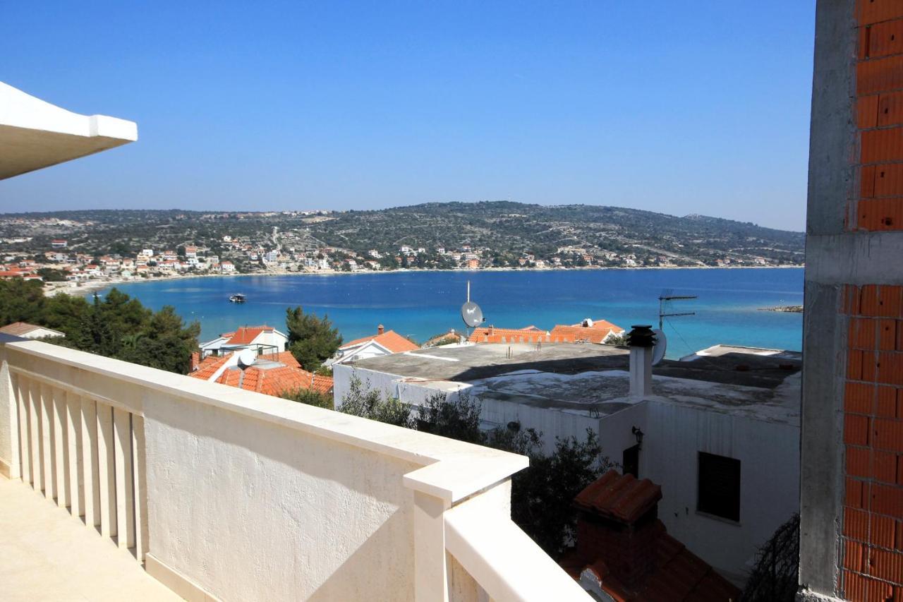 Apartments By The Sea Sevid, Trogir - 9468 Eksteriør billede